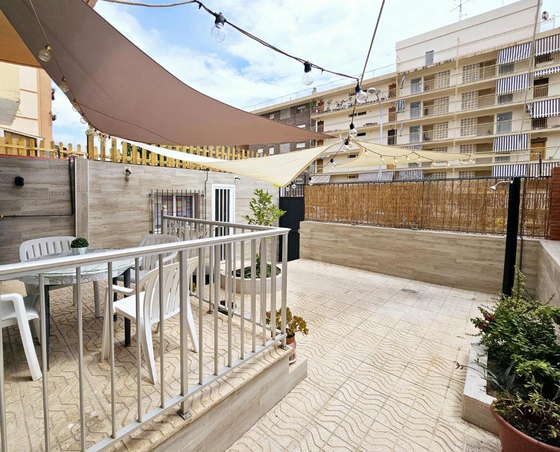 Cozynest - With Terrace Appartement *