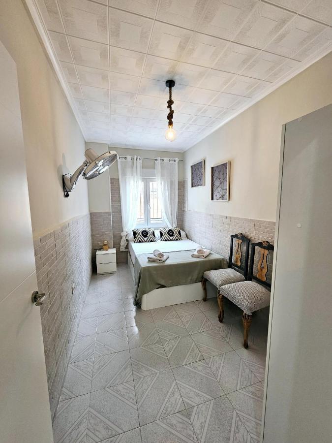 Cozynest - With Terrace Appartement Alicante